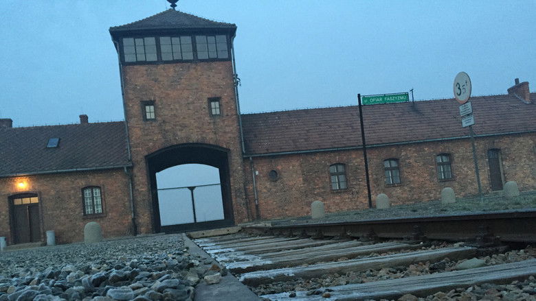 кадр из фильма Návrat do Osvětimi