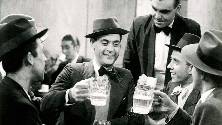 кадр из фильма El cañonero de Giles