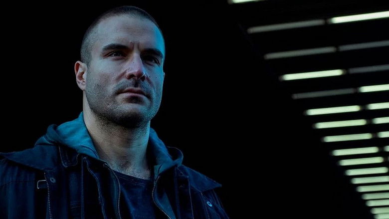 кадр из фильма Слуги войны