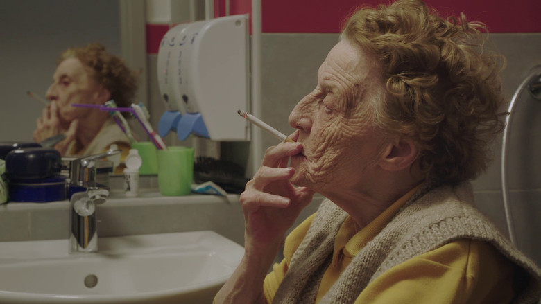 кадр из фильма Alzheimer Cafe