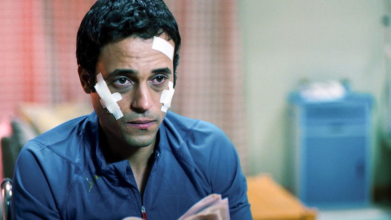 кадр из фильма Играть в большом футболе