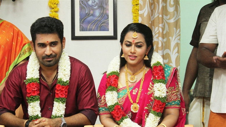 кадр из фильма அண்ணாதுரை