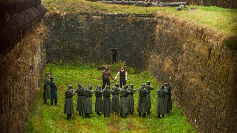 кадр из фильма Nos patriotes