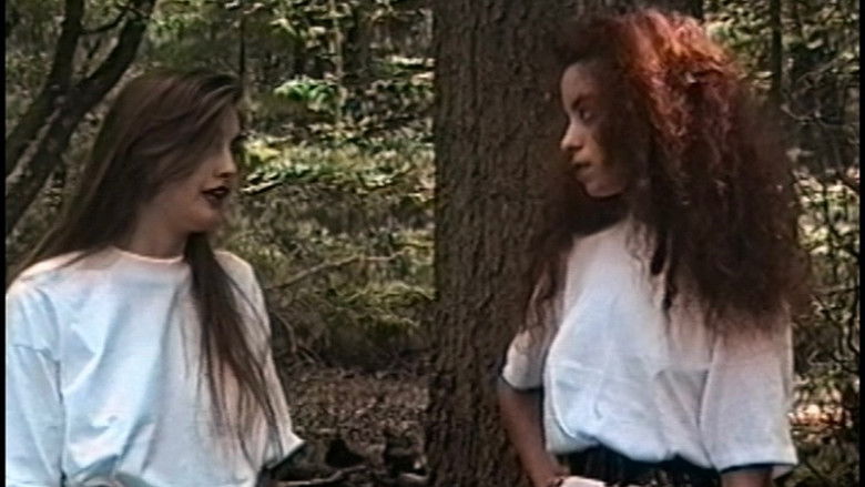 кадр из фильма Female Mercenaries on Zombie Island