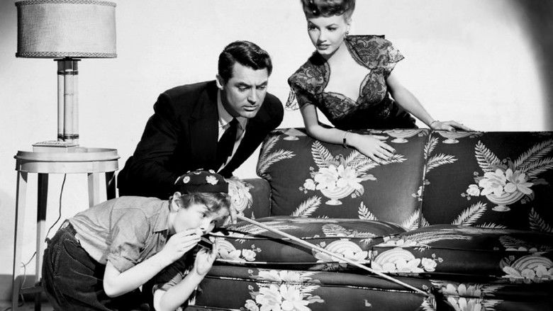 кадр из фильма Жили-были