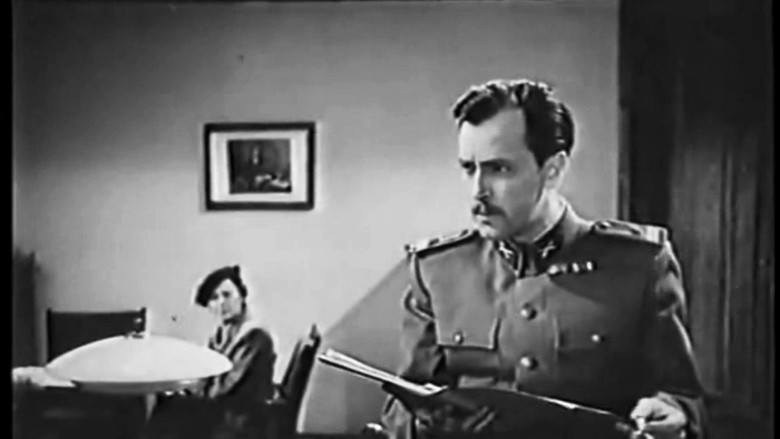 кадр из фильма Колония под землей