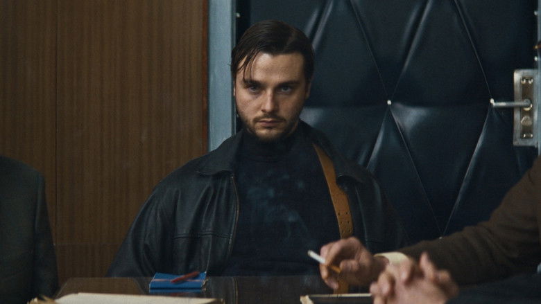 кадр из фильма Tumšzilais evaņģēlijs