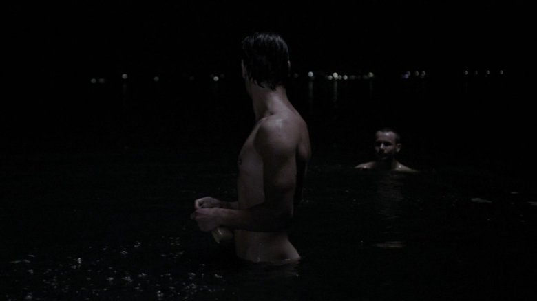 кадр из фильма Плавающие небоскрёбы