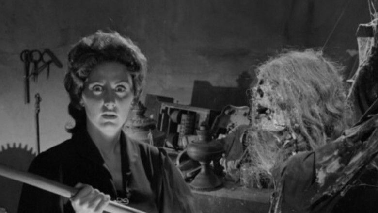 кадр из фильма La maldición de la Llorona