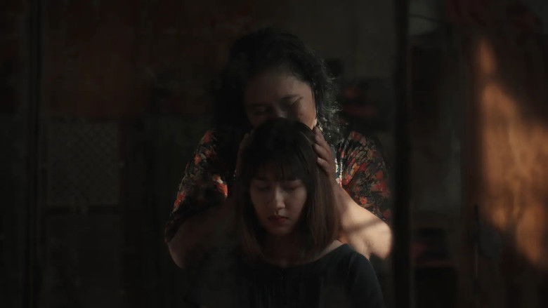 кадр из фильма The Unworn Cheongsam