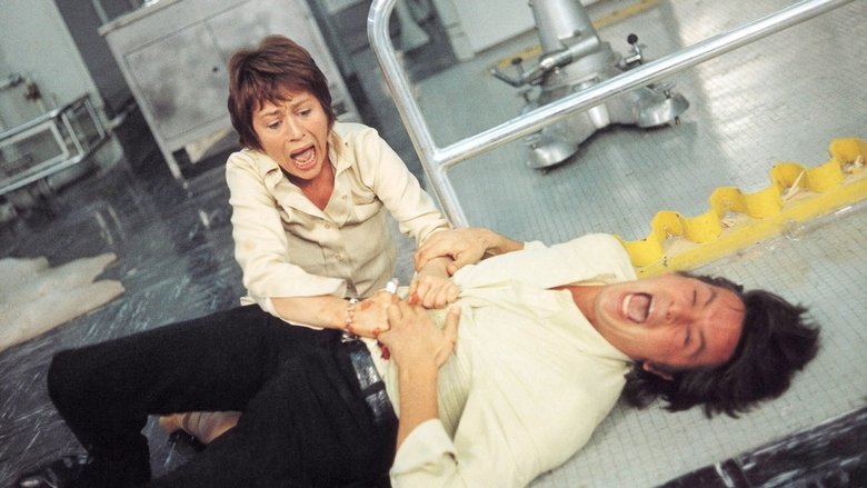 кадр из фильма Лечение шоком