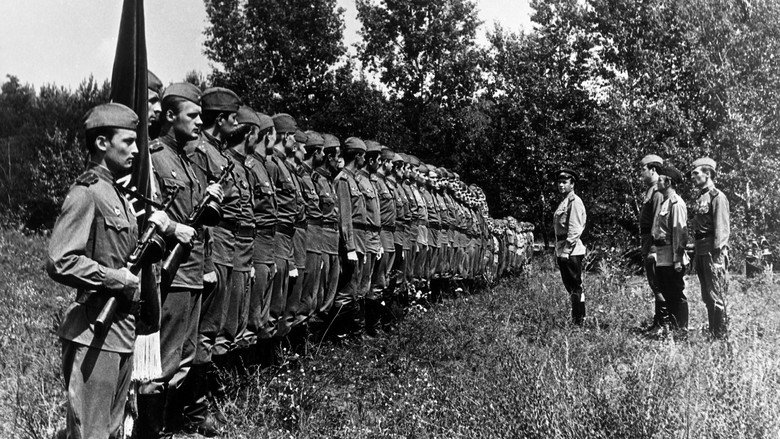 кадр из фильма В бой идут одни старики