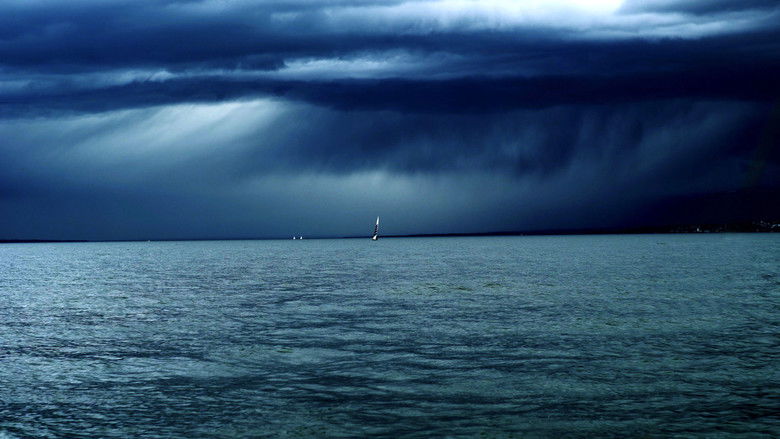 кадр из фильма Озеро