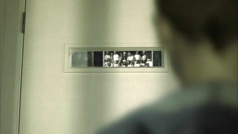 кадр из фильма Стертое