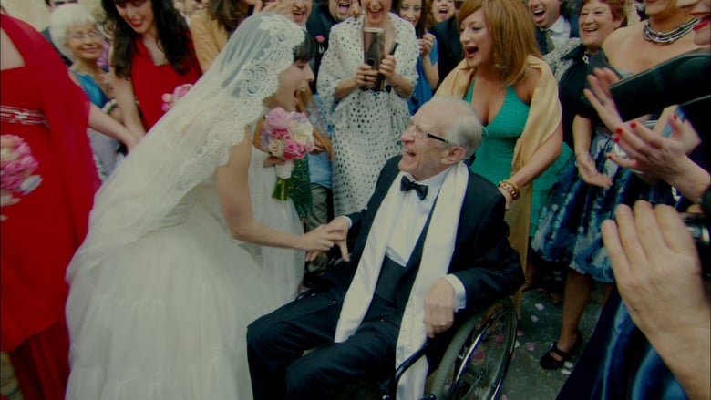 кадр из фильма Репортаж со свадьбы