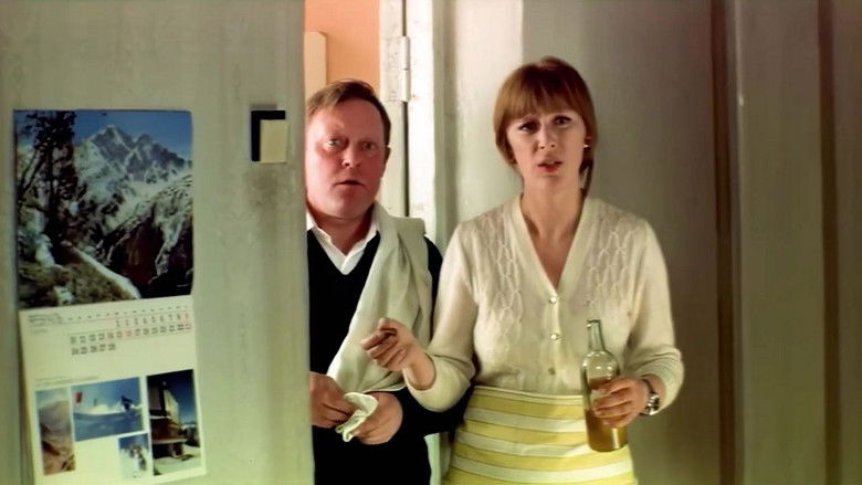 кадр из фильма Ключ без права передачи