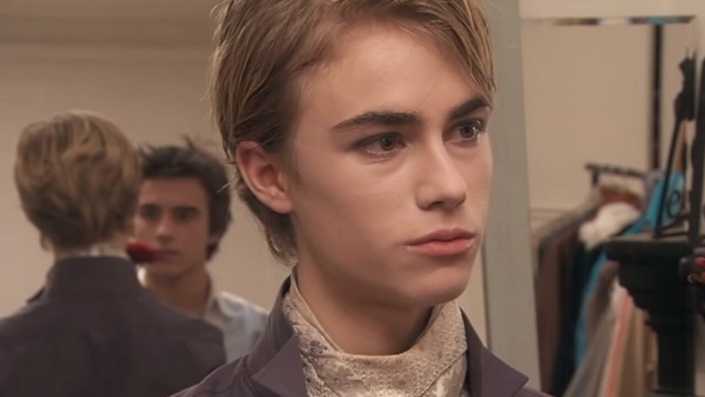 кадр из фильма Поцелуй