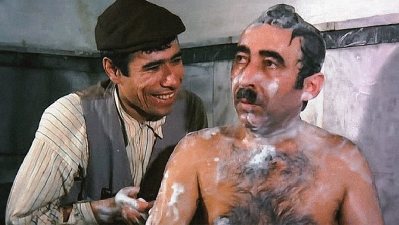 кадр из фильма Erkek Güzeli Sefil Bilo