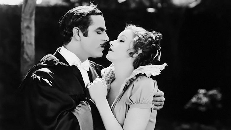 кадр из фильма Соблазнительница