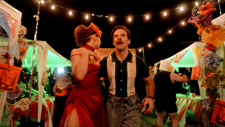 кадр из фильма The VelociPastor 2