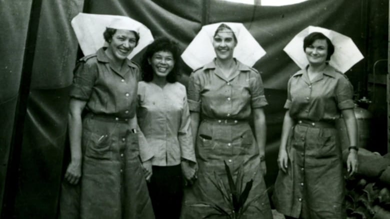 кадр из фильма Vietnam Nurses