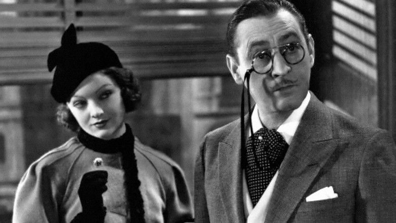 кадр из фильма Топаз