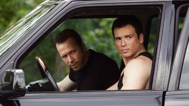 кадр из фильма Kings of South Beach