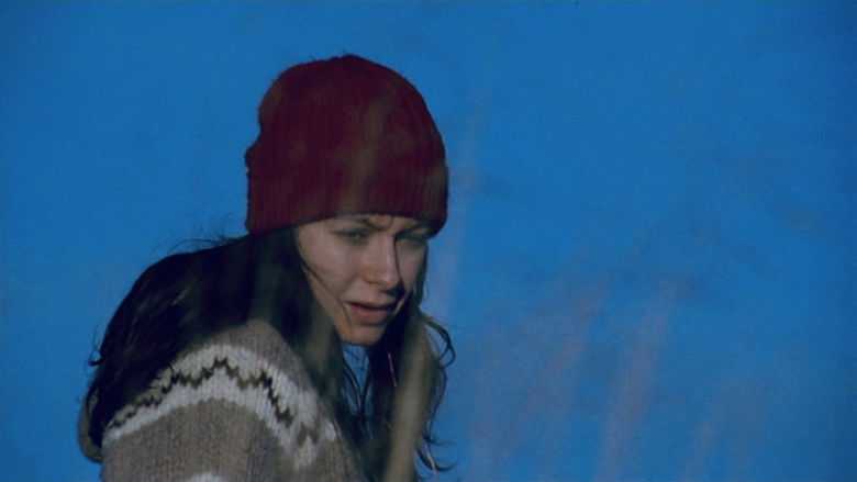 кадр из фильма Морверн Каллар