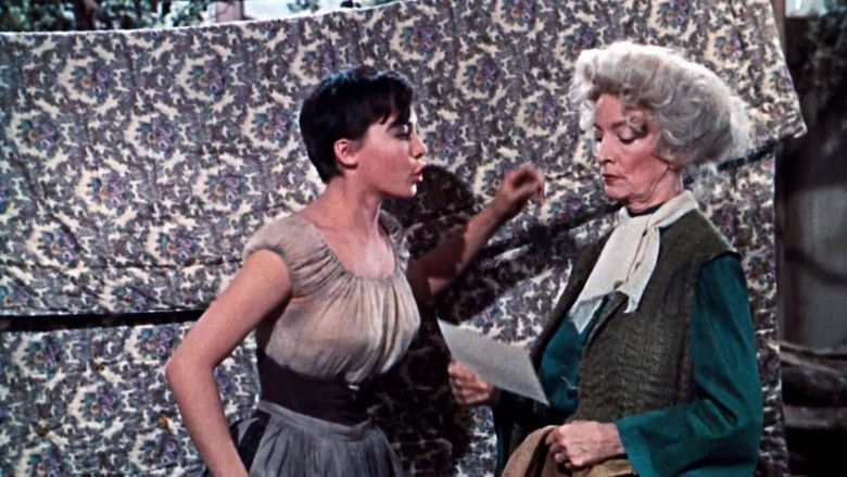 кадр из фильма The Glass Slipper