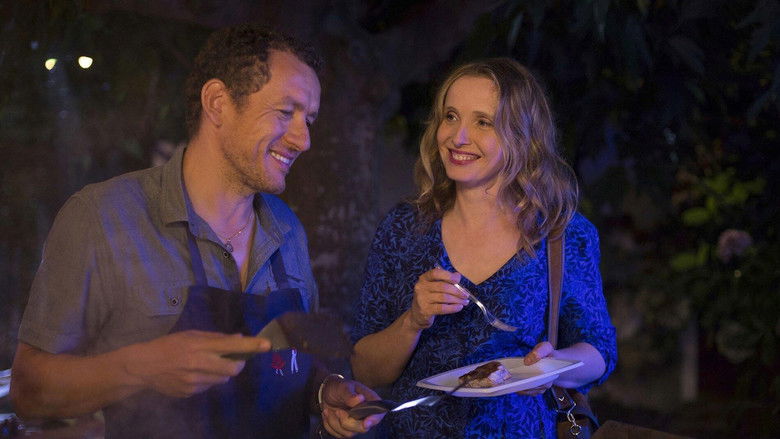 кадр из фильма Маменькин сынок