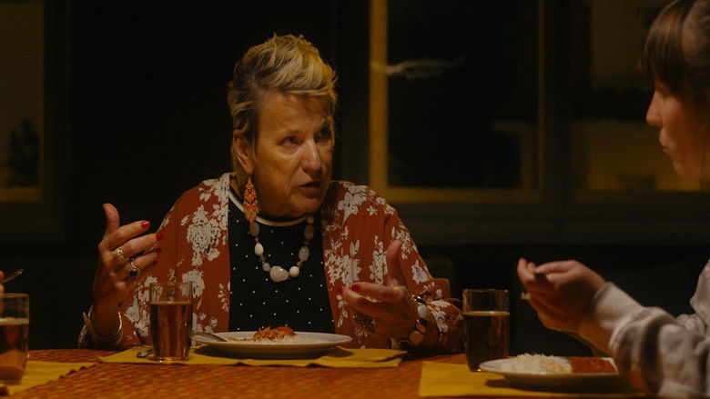 кадр из фильма Свекровь