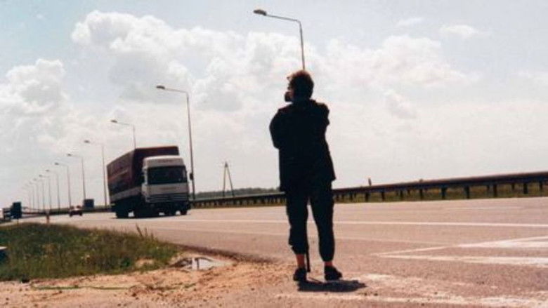 кадр из фильма On Hitler's Highway