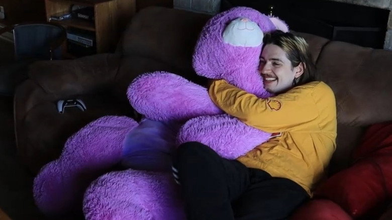 кадр из фильма DOGSH*T95