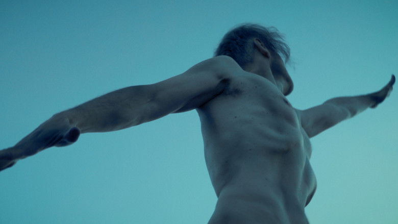 кадр из фильма La danza de las palomas