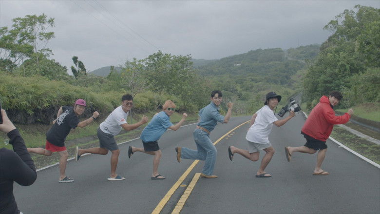 кадр из фильма 더 영 맨 앤드 더 딥 씨 (비투비 임현식)