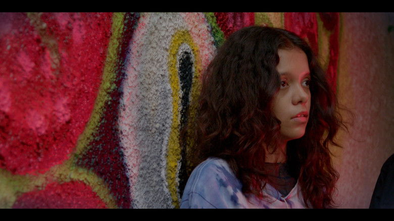 кадр из фильма Dejando el Mundo Atrás