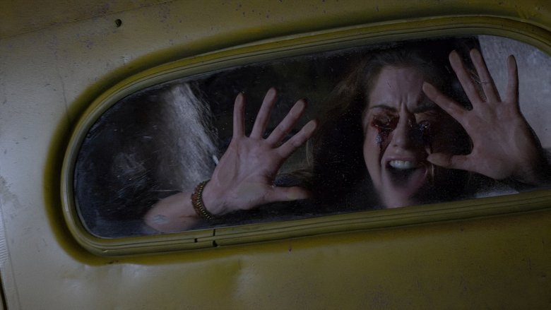 кадр из фильма Поворот не туда 5: Кровное родство