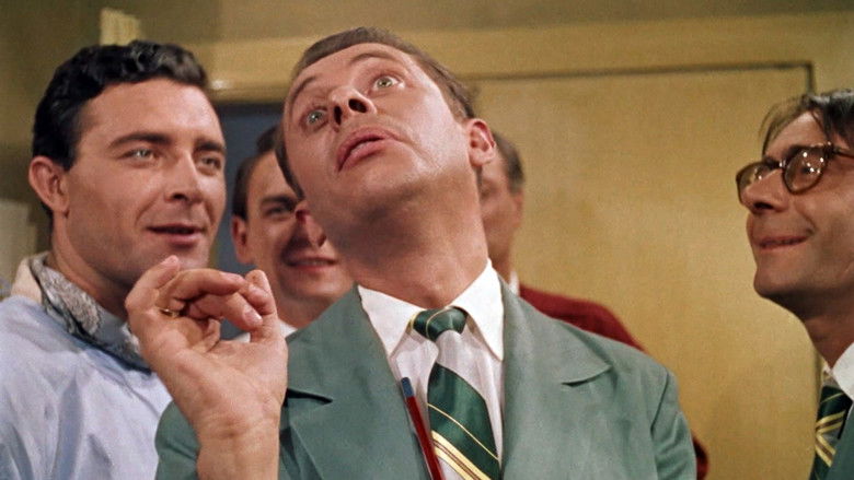 кадр из фильма Любовь и мода