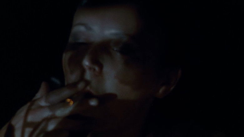 кадр из фильма Ciné-Verité