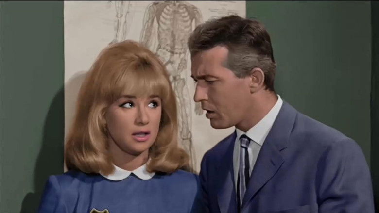 кадр из фильма Χτυποκάρδια στο Θρανίο