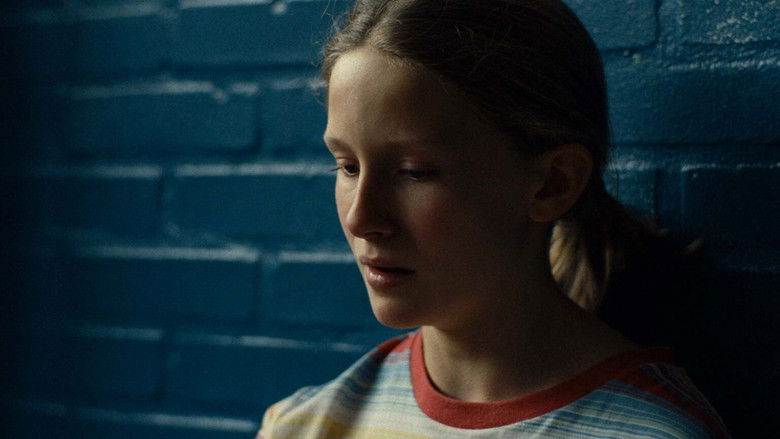 кадр из фильма Совершенно нормальная семья