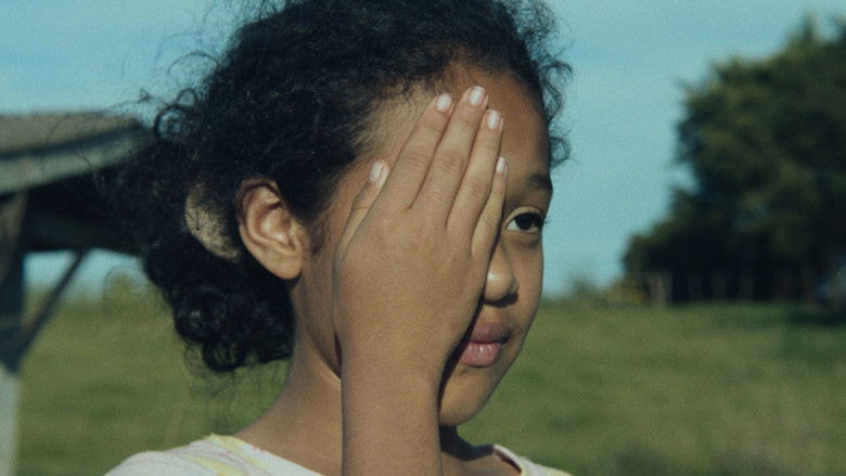 кадр из фильма Dança dos Vagalumes