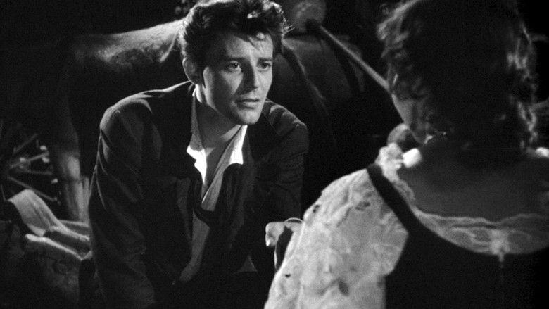 кадр из фильма Красота дьявола