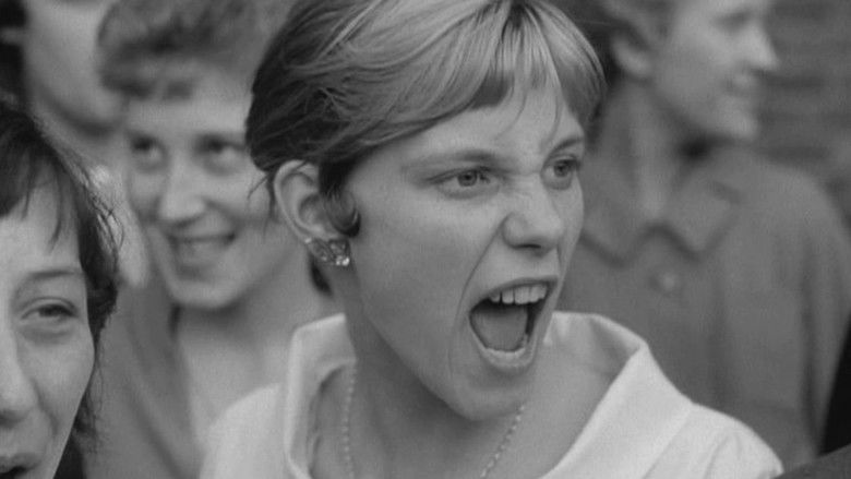 кадр из фильма We Are the Lambeth Boys