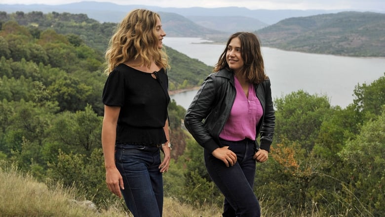 кадр из фильма Наше лето