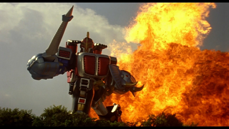 кадр из фильма 百獣戦隊ガオレンジャー 火の山、吼える