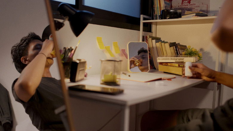 кадр из фильма The Shadow I Wrote