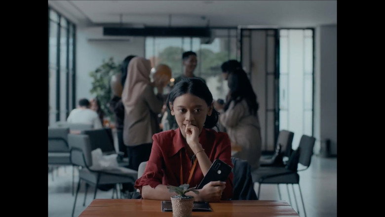 кадр из фильма Sunyi, Sepi, Sendiri