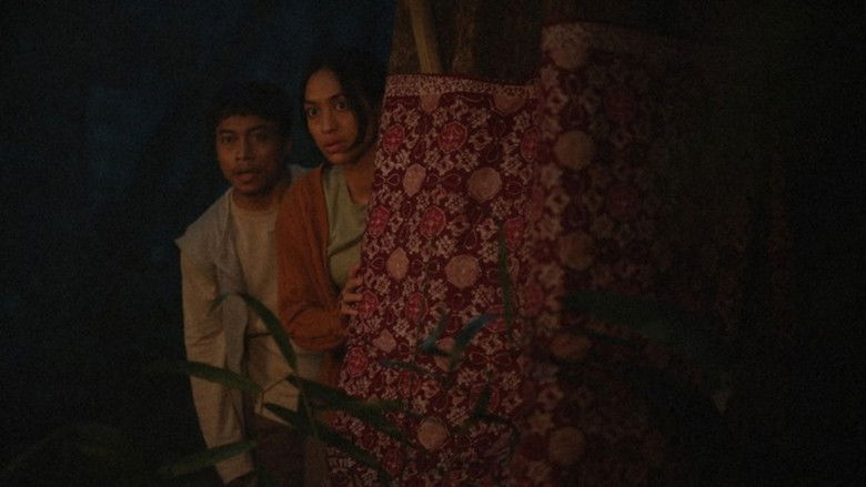 кадр из фильма Астрал: Долг крови