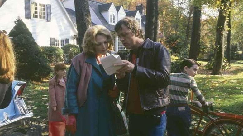 кадр из фильма Вдали от рая